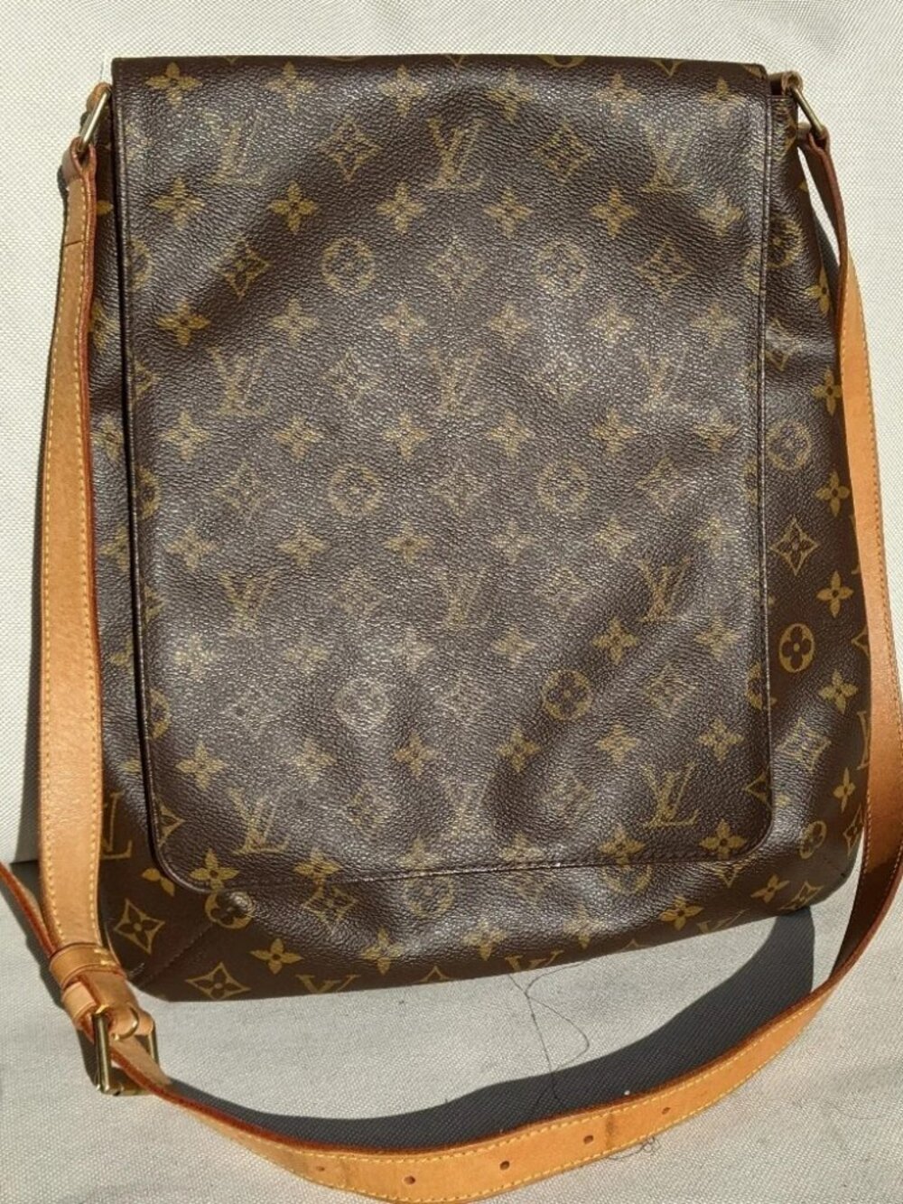 Authentic Louis Vuitton Musette Gm